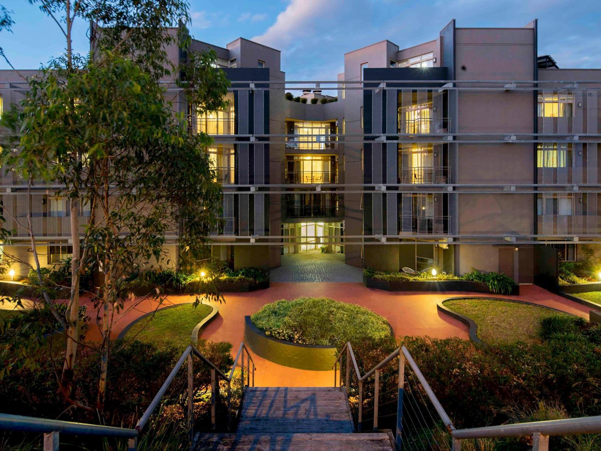 Mantra Castle Hill Sydney, An Accor Hotel Екстериор снимка